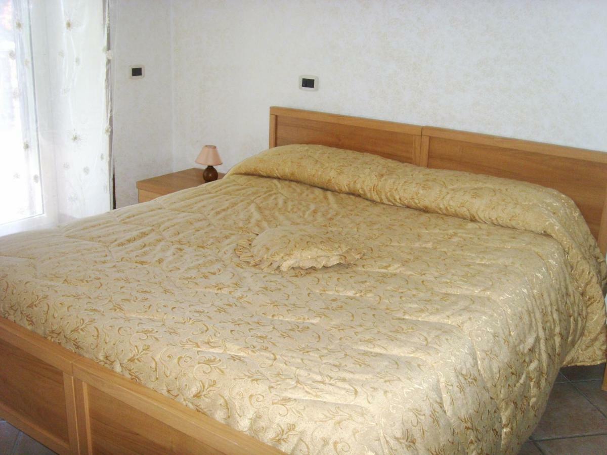 Bed and Breakfast Casa Lieta Subiaco Exterior foto