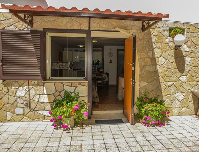 Bed and Breakfast Casa Lieta Subiaco Exterior foto