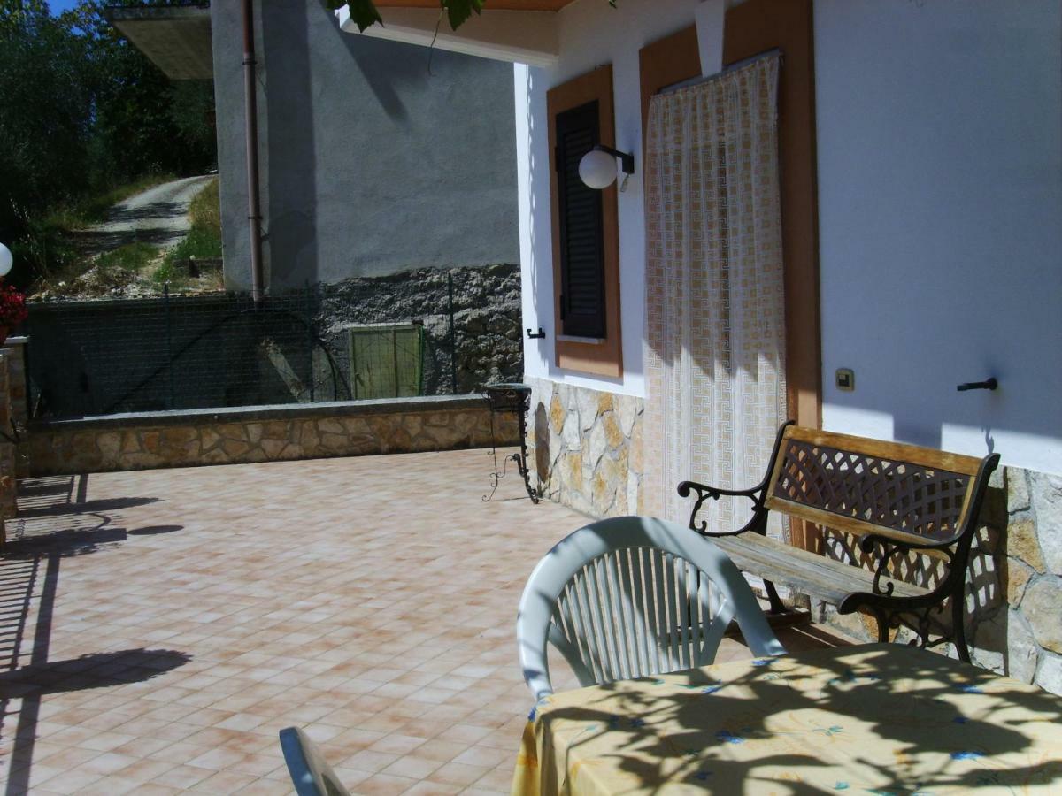 Bed and Breakfast Casa Lieta Subiaco Exterior foto