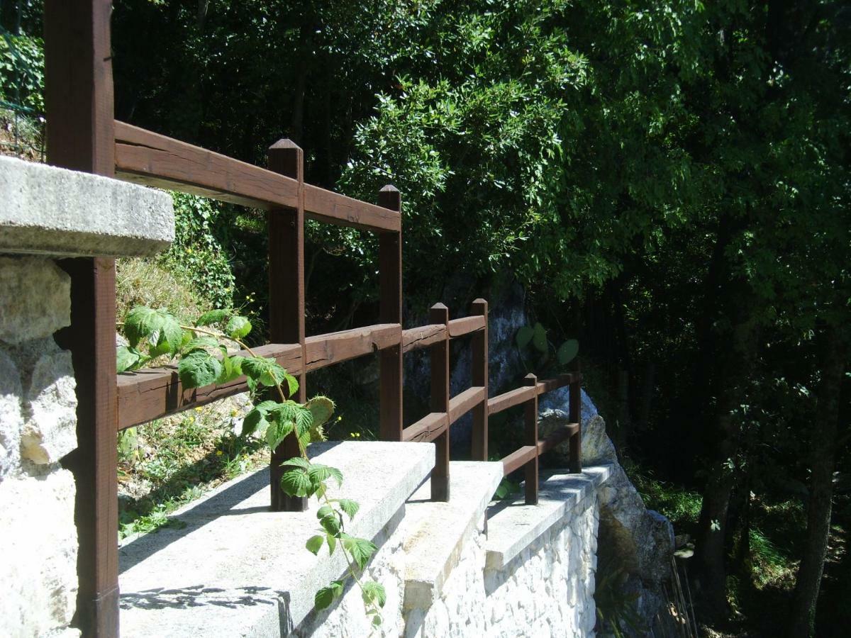 Bed and Breakfast Casa Lieta Subiaco Exterior foto